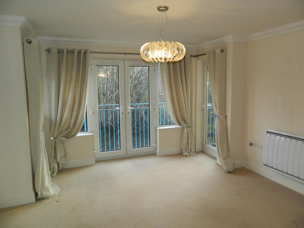 lounge with 'Juliette' balcony