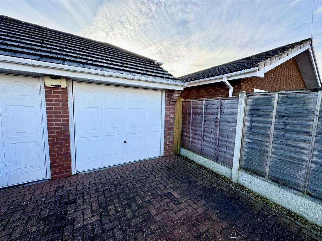 Bewdley Rd Garage.jpg