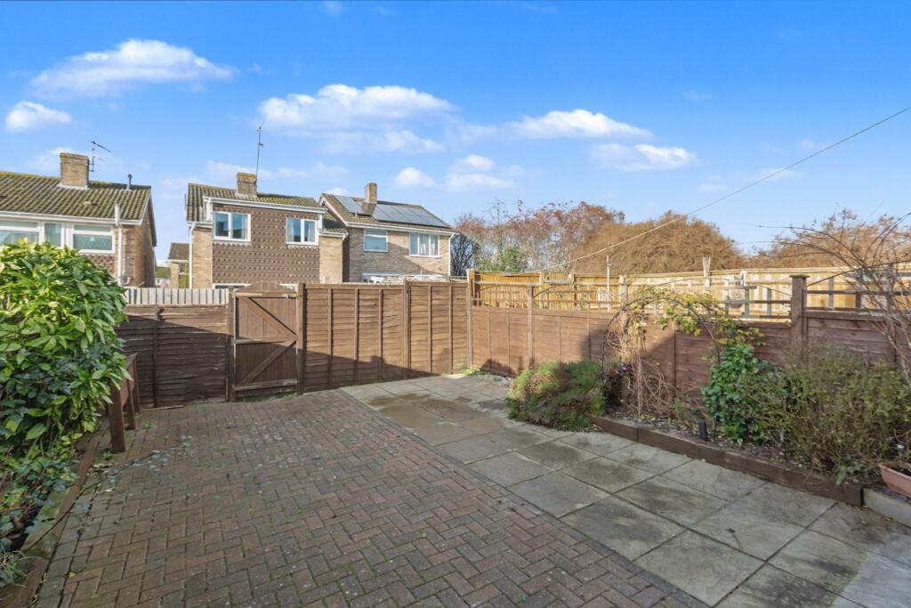 21 Vicarage Close, Chalgrove, Oxfordshire, OX44 7RD