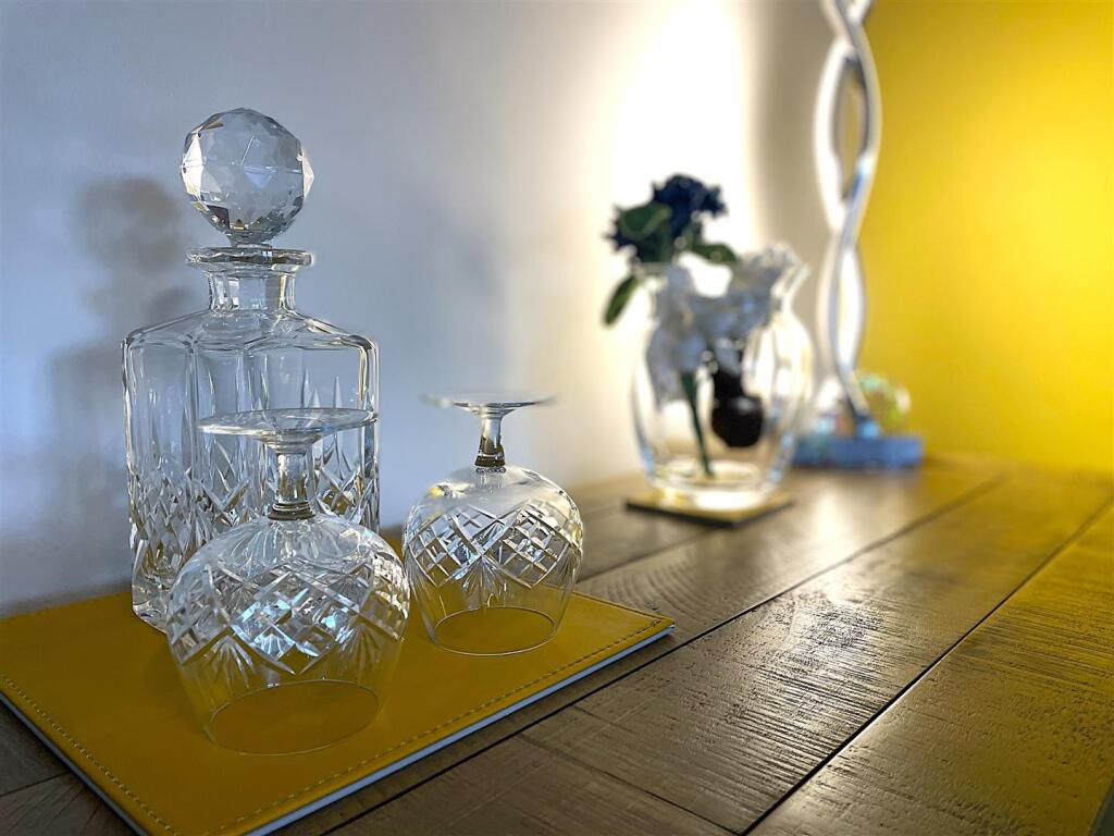 Kitchen Feature
