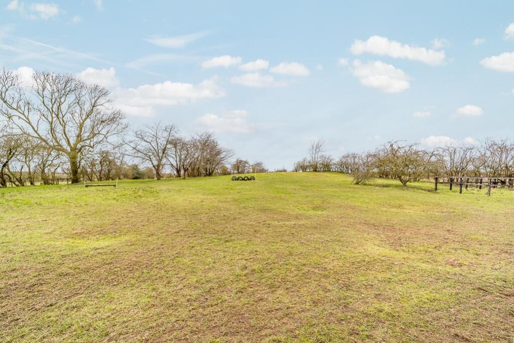 66 High Street (Gainsborough)-18