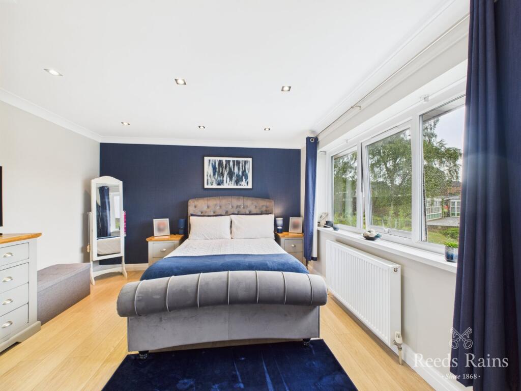Principal Bedroom