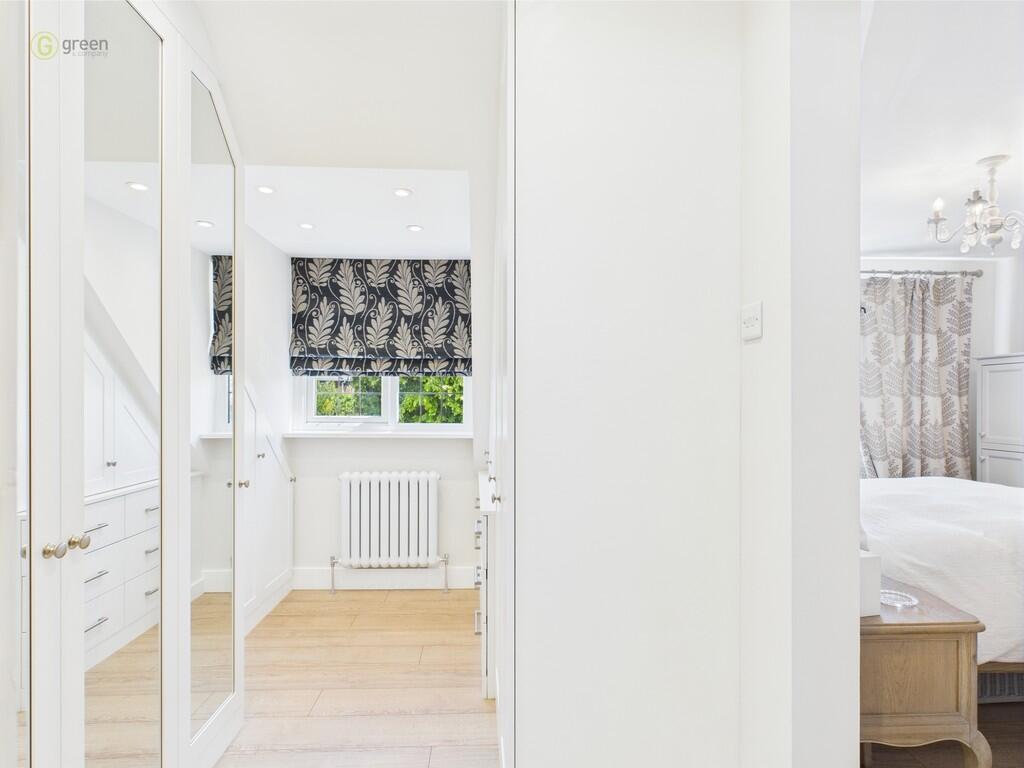 CAM03830G0-PR0148...