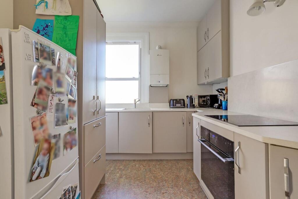 01-c0b3JHPropWorld - 30c Panmure Road - 1-medium.j