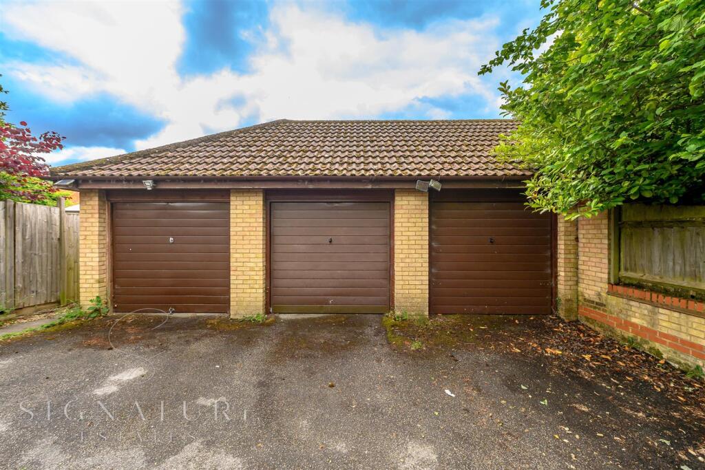 garage.