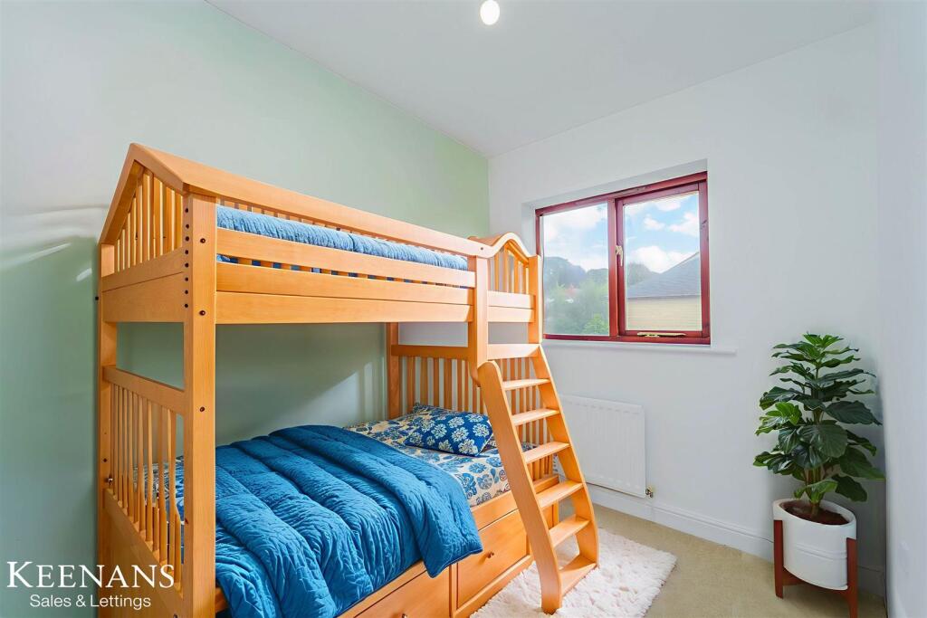 DSC00496 - Kids Room - Standard - 0.jpg