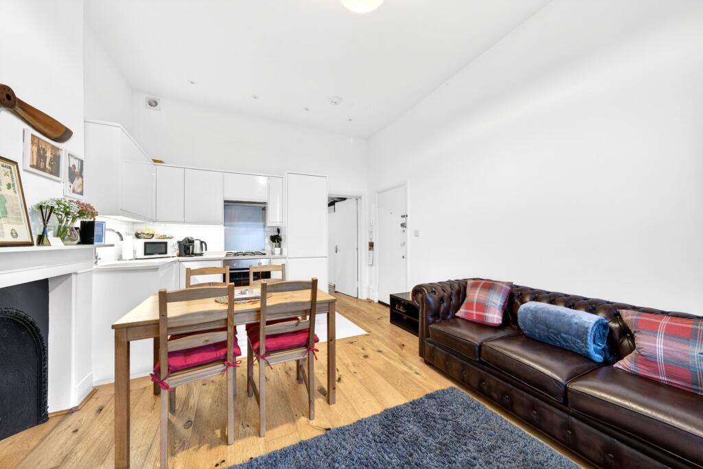 Kitchen/Living