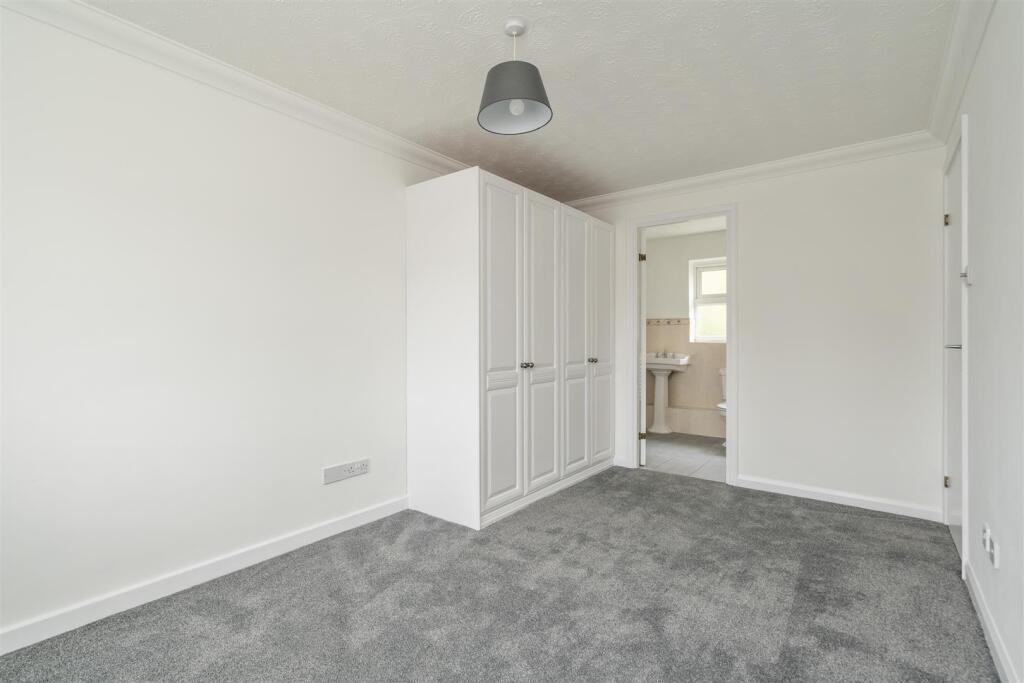 2, Glendon Way Dorridge, Solihull, B93 8SY_LO_8.jp