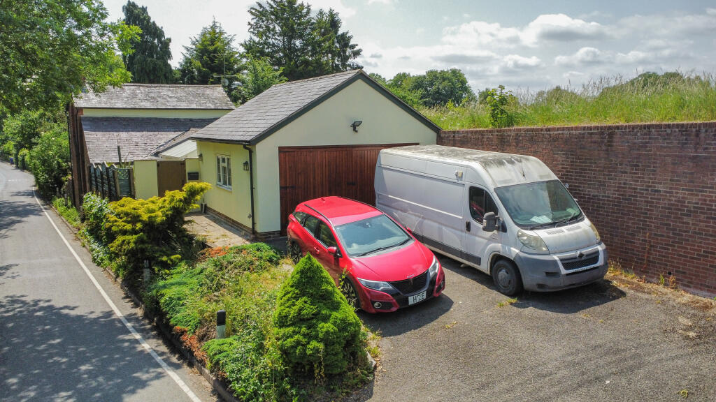 dji_fly_20250611_121934_305_1749640782673_photo_op