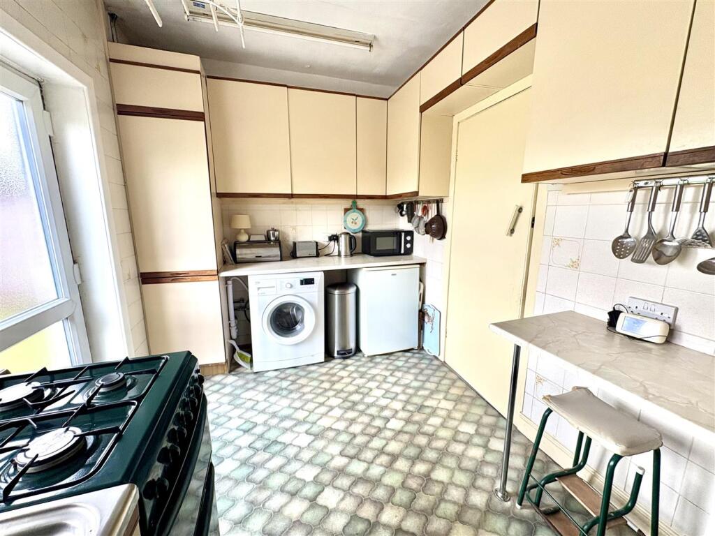 Bramleys Estate Agents - Vegal Crescent - Halifax 