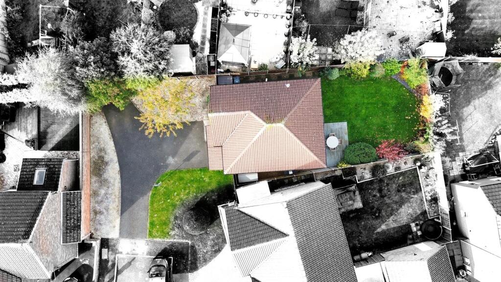 dji_fly_20251020_143354_413_1760967243717_photo_op
