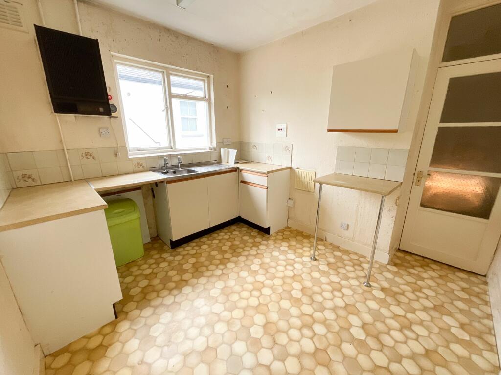 Kitchen2