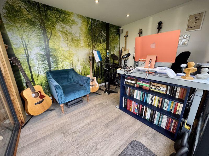 Stand Alone Garden Room