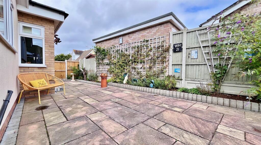 Outside - Rear