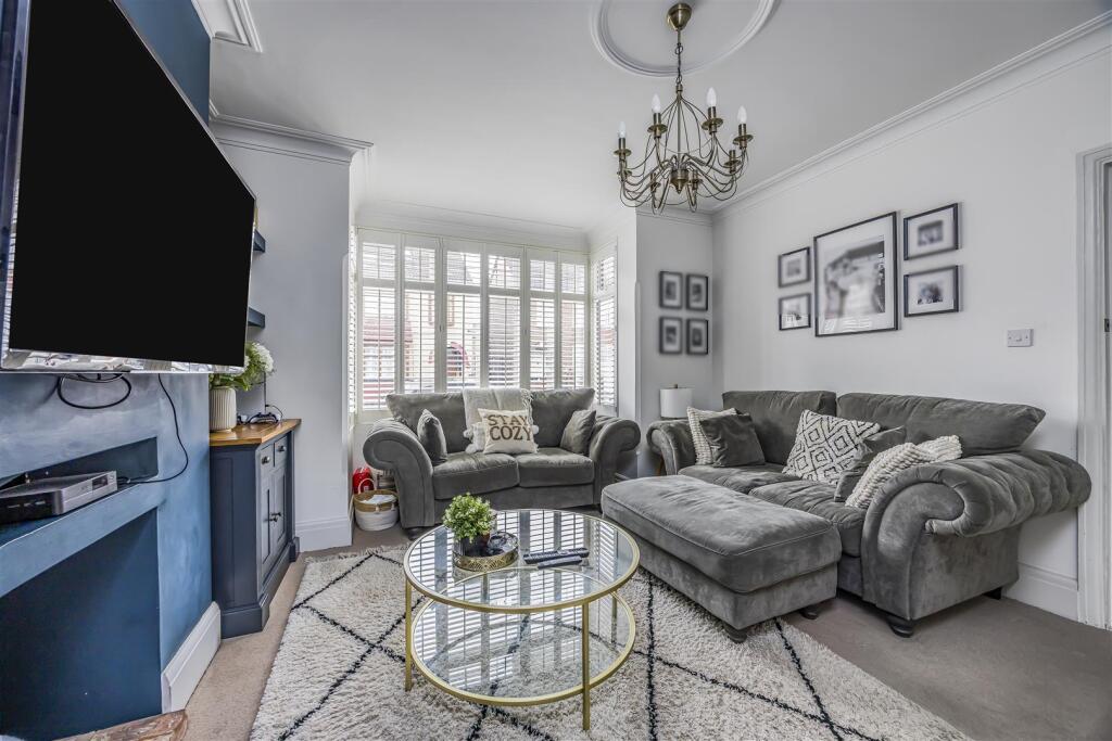 97 Torrington Road, Portsmouth-PorticoMarketing-So