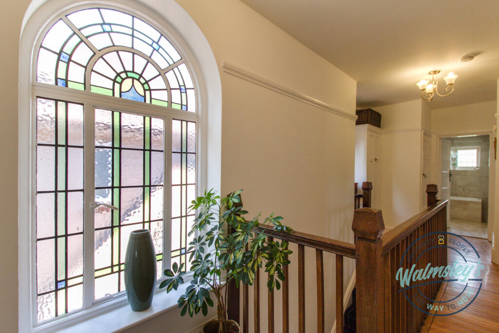 Landing &amp; feature window