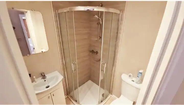 482f8835-a0eb-49eb-b8c9-c5d7d16908a7