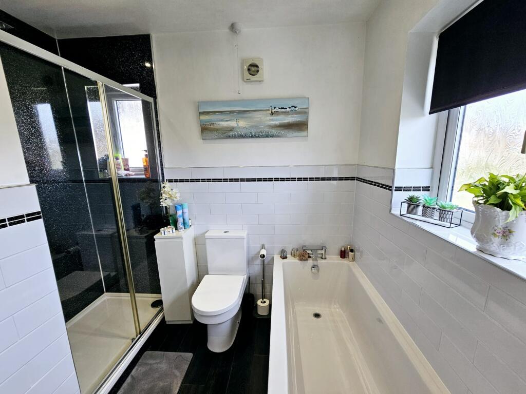 7cc45864-5d14-43a1-9f30-9e6a613f91dd