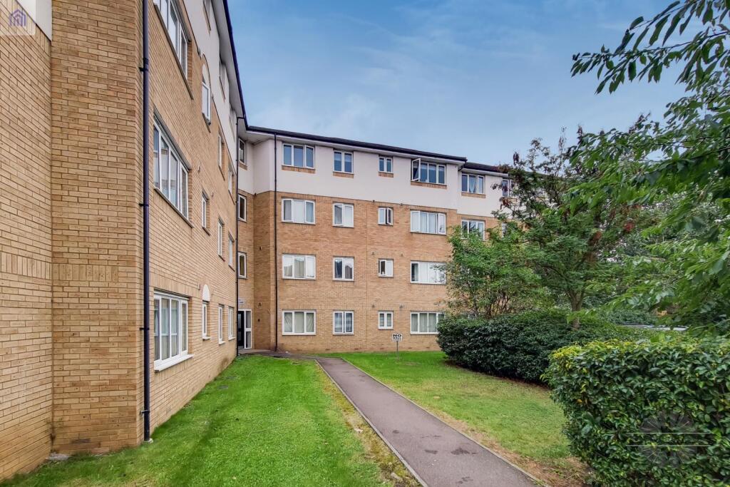 TWO BEDROOM FLAT TO LET