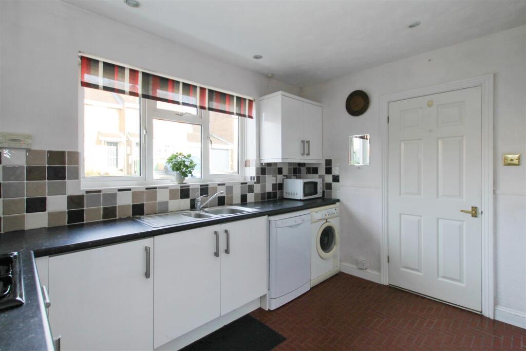 9017204-102186-133832277242145647-97e5d30a-ab40-ed