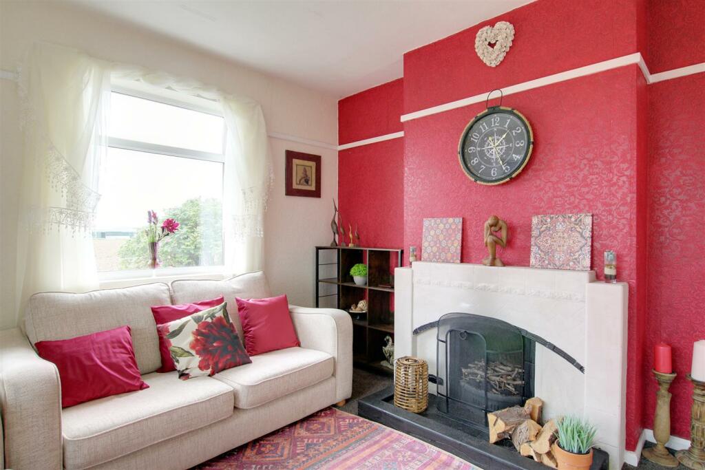 Reception room/Bedroom 3