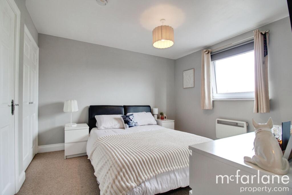 Bedroom &amp; En-suite