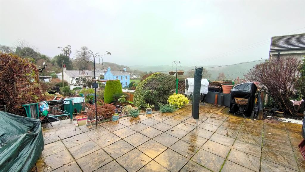 garden.jpg