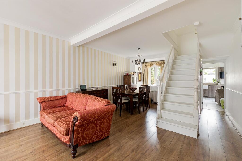 Shortlands Road, E10