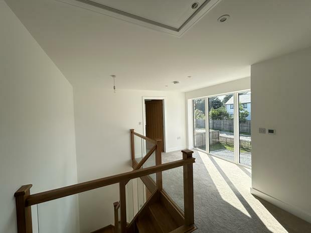 1st floor landing