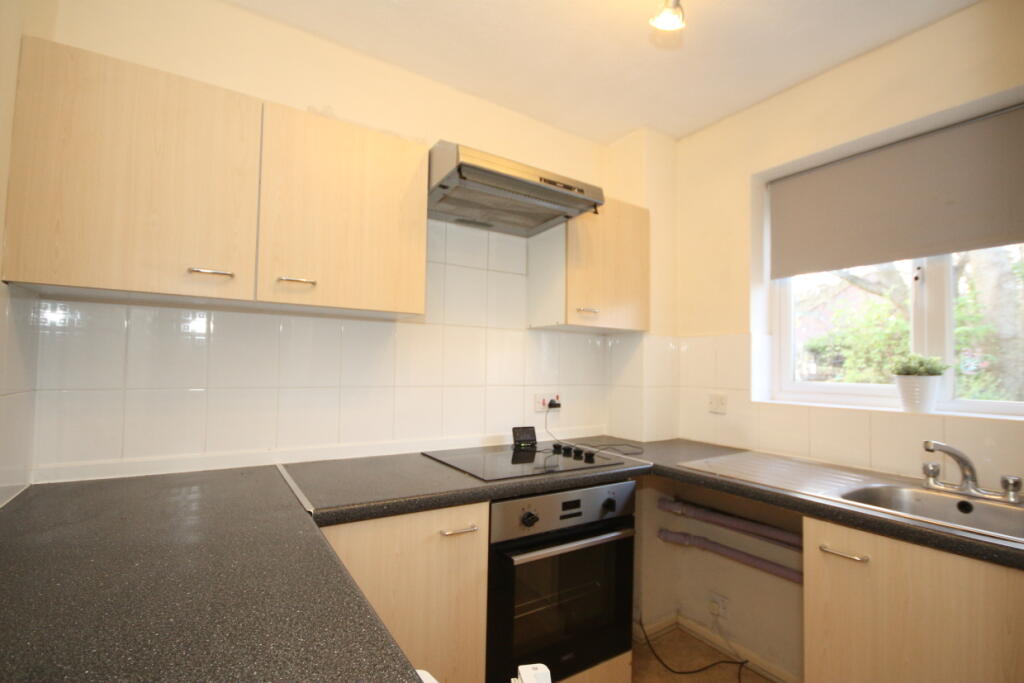 Goldsworth Park, Woking