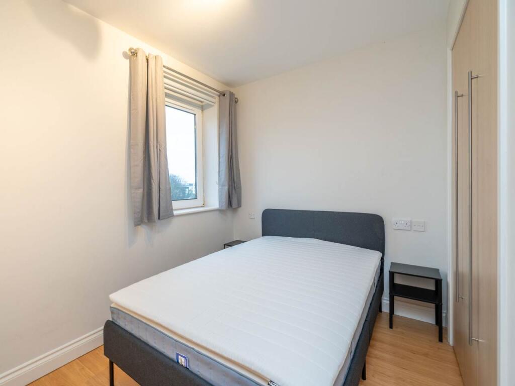 26ComistonGrove-34-1