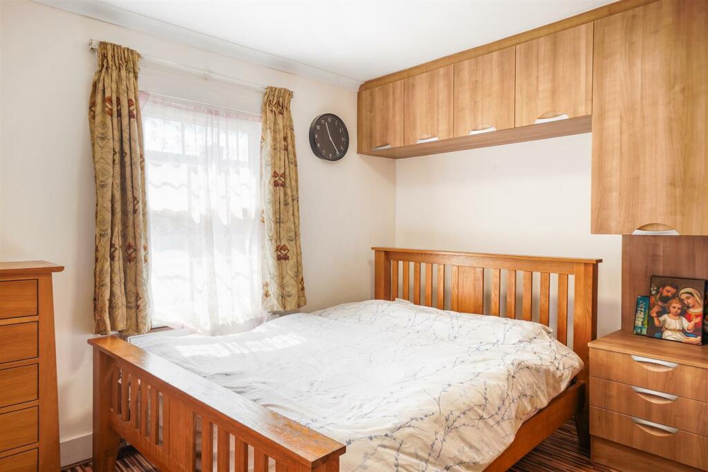 39 Greenford Road - dMBDrtiMHkT5851JlwnB.jpg