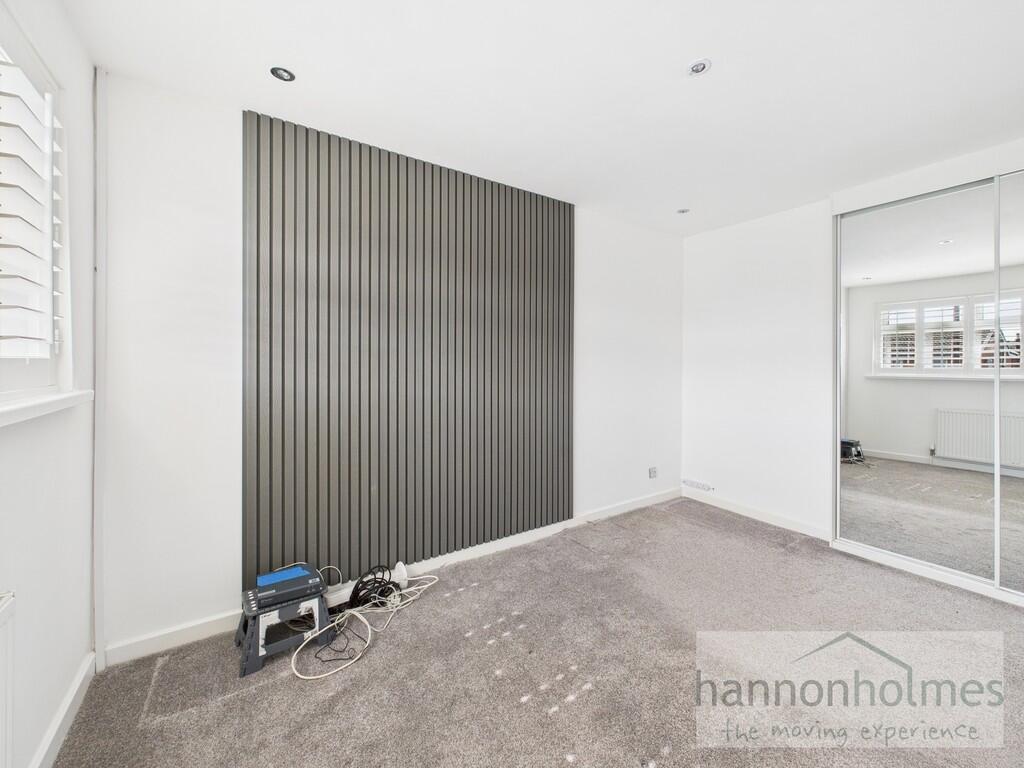 CAM05283G0-PR0032...