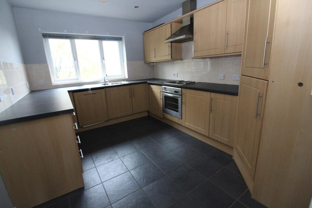 Kitchen T202512081047.jpg