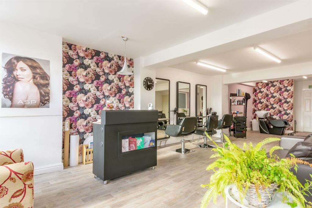 Main Salon