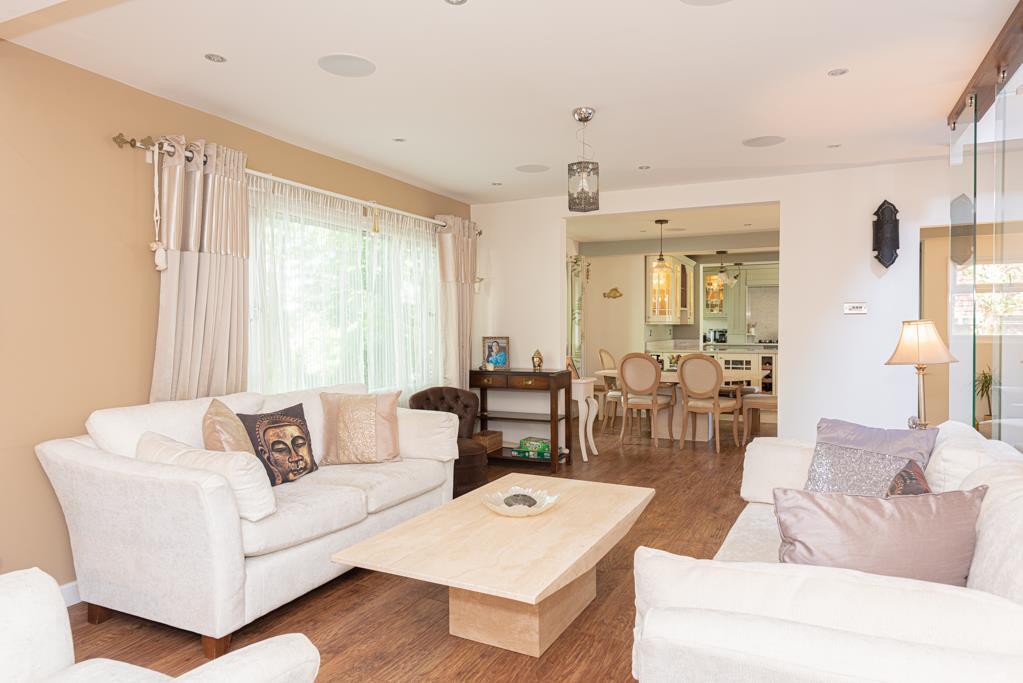 (Rightmove) 6.jpg