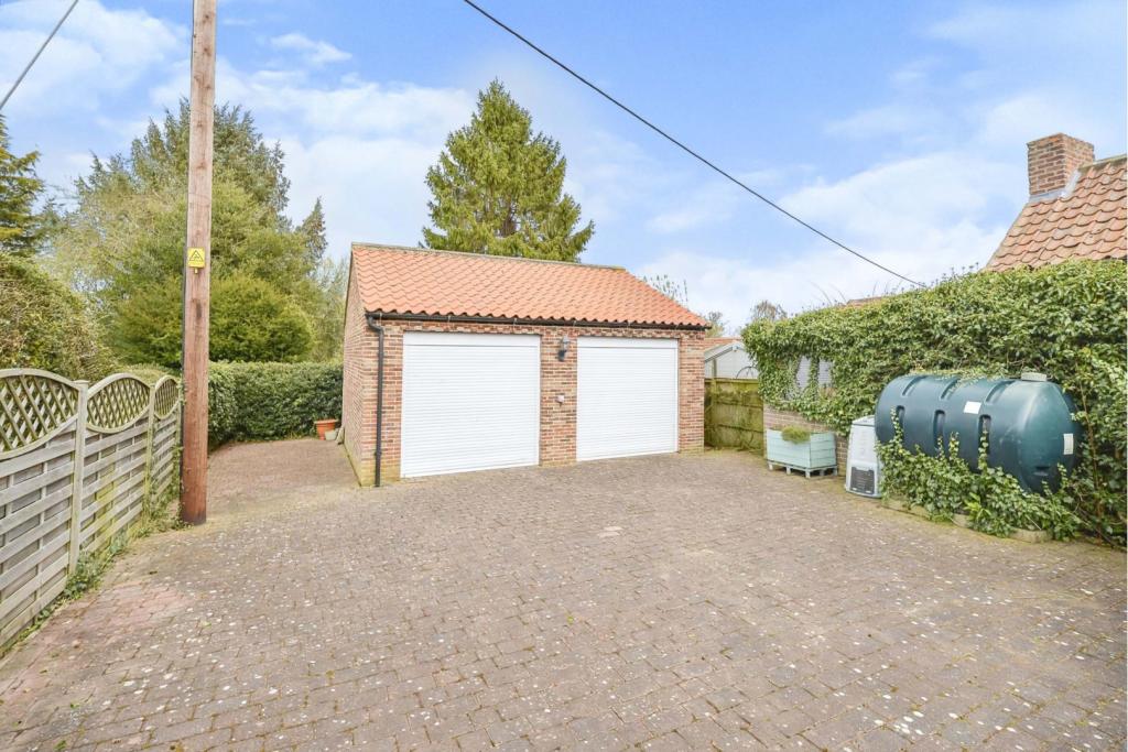 Double Garage