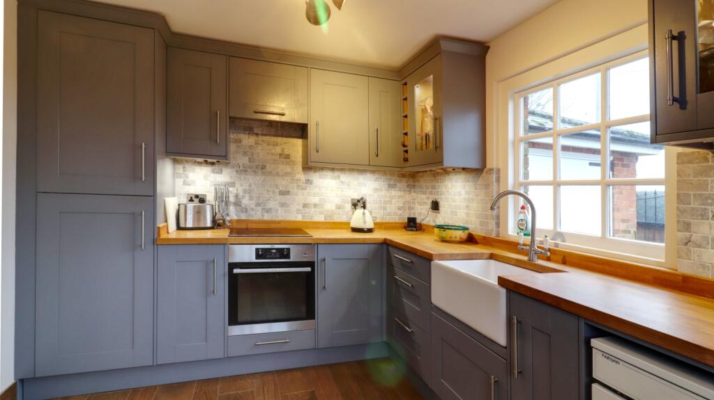 4. Kitchen 1