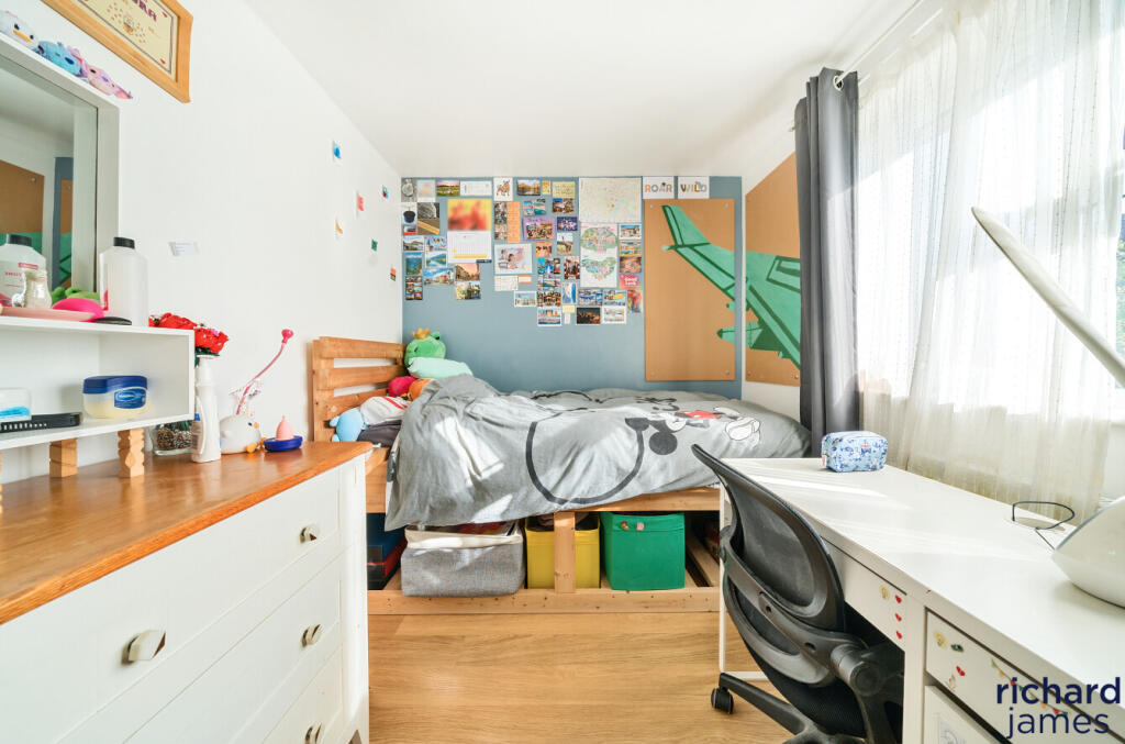 d2255ed25c334d40a0dc74a54c8463e2