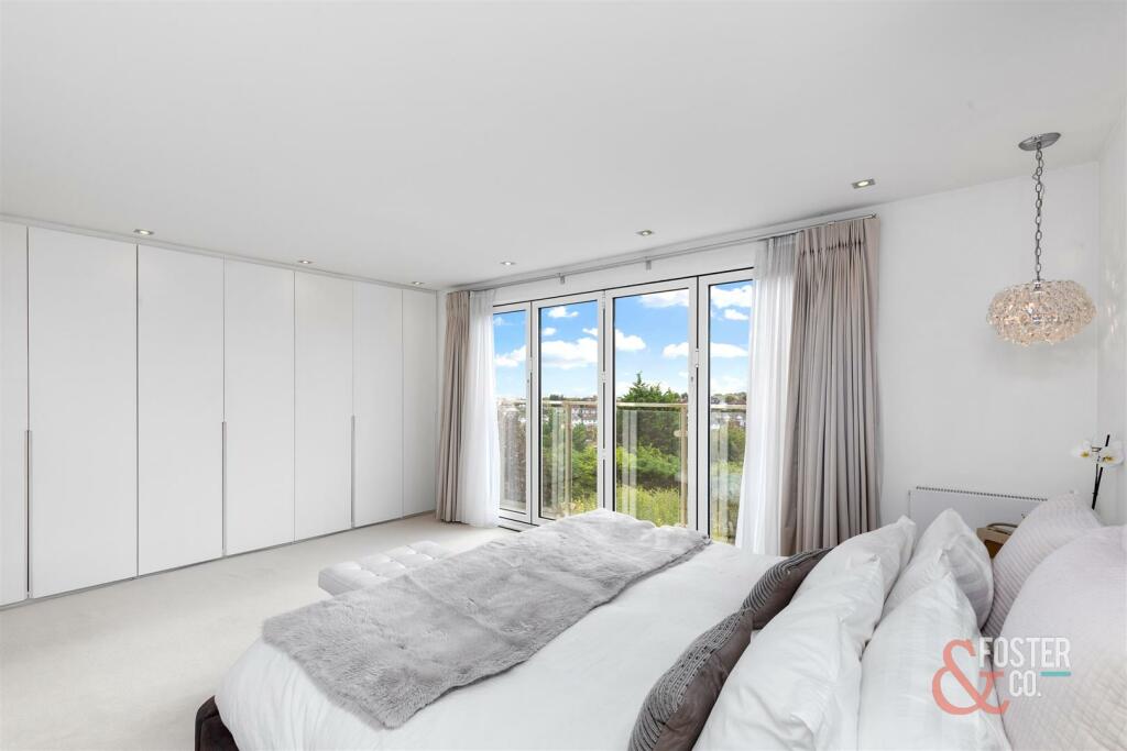 Elizabeth Avenue 42-22.JPG