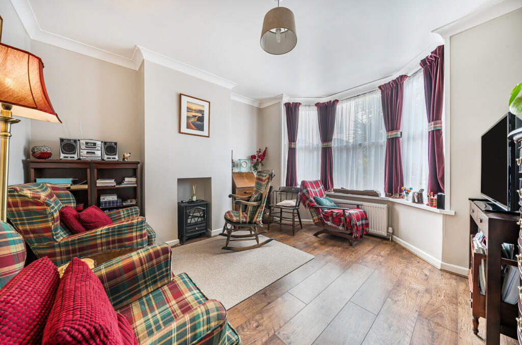 1370296-16-68f78f...