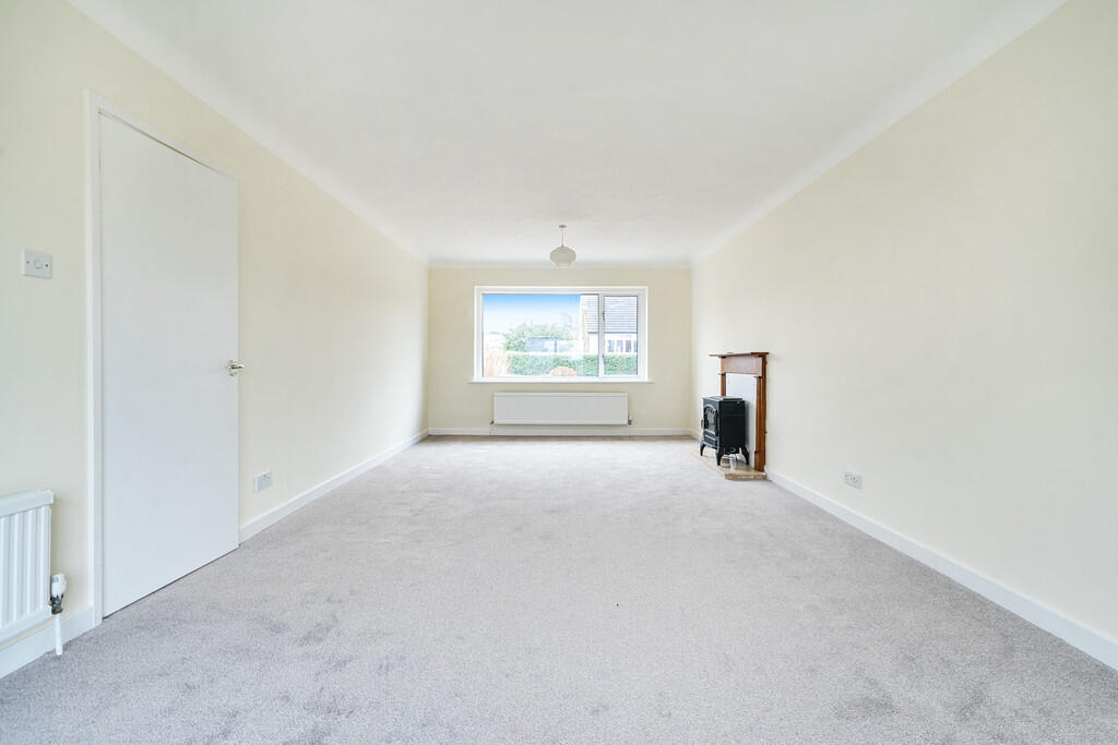 Loung/Dining Room