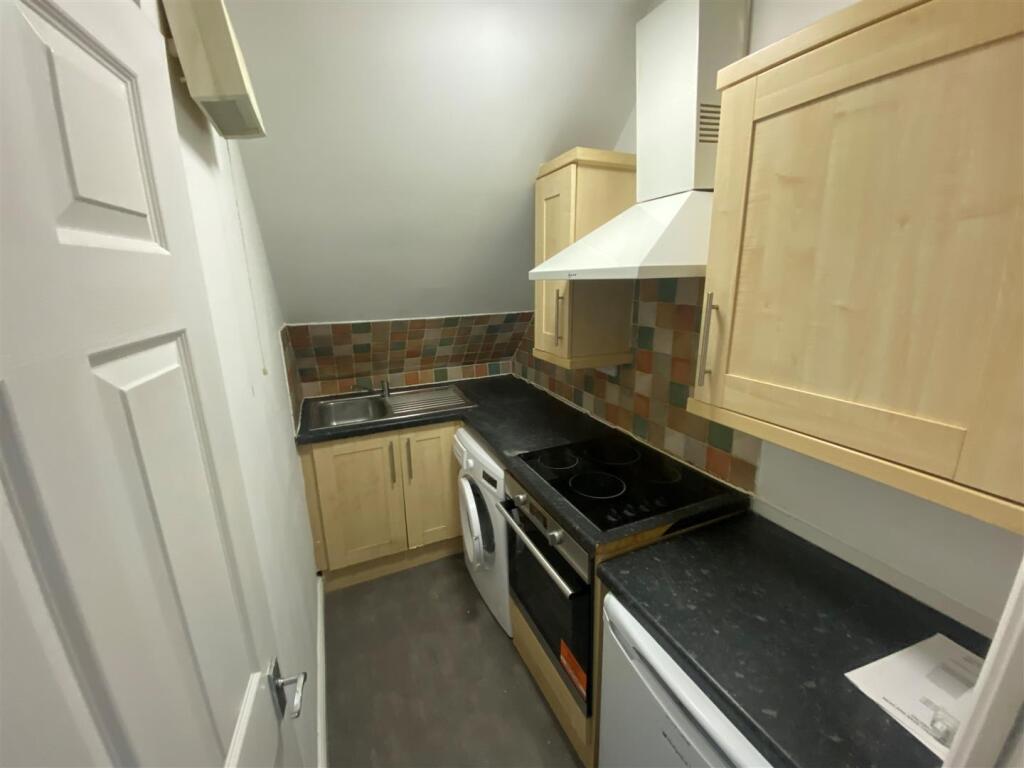 Flat 16.jpg