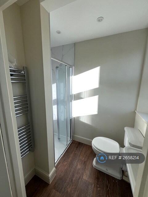 Ensuite Shower Room
