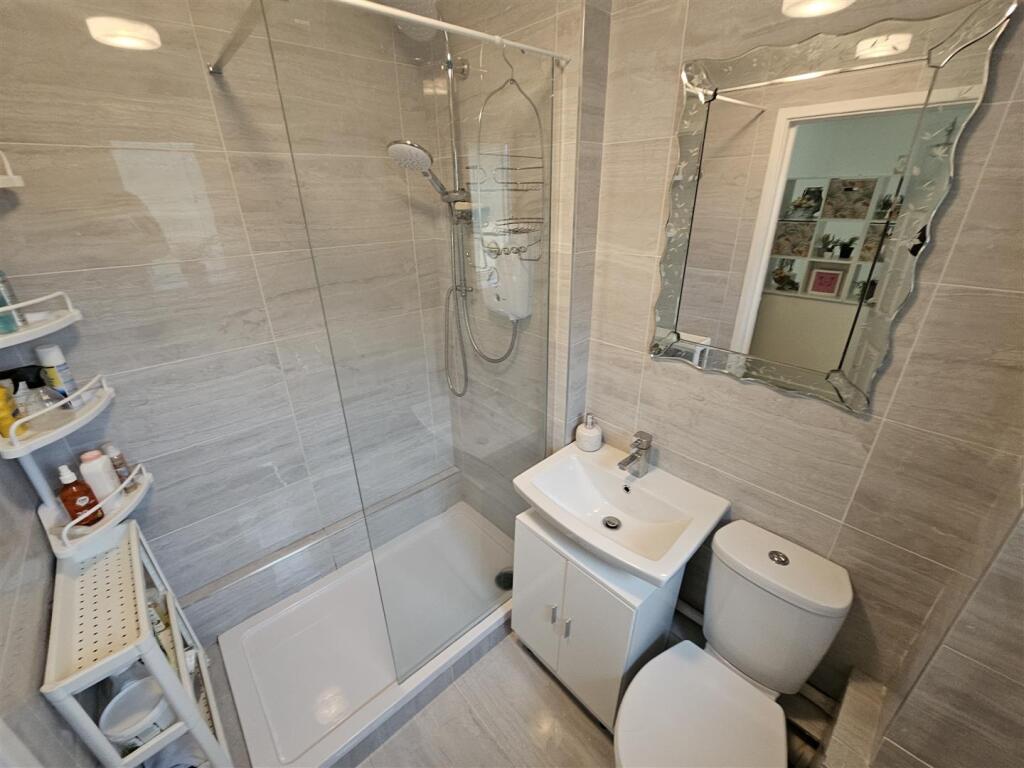 Shower Room W.C.