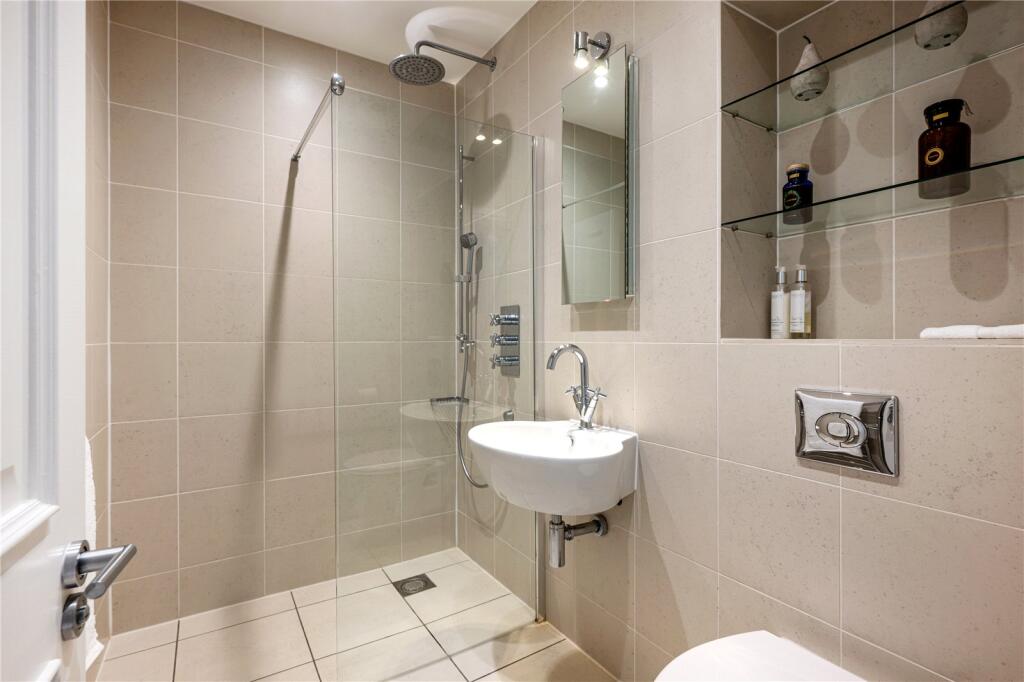 Second Bed En Suite