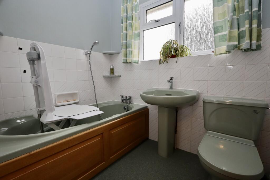 Ground floor bathroom