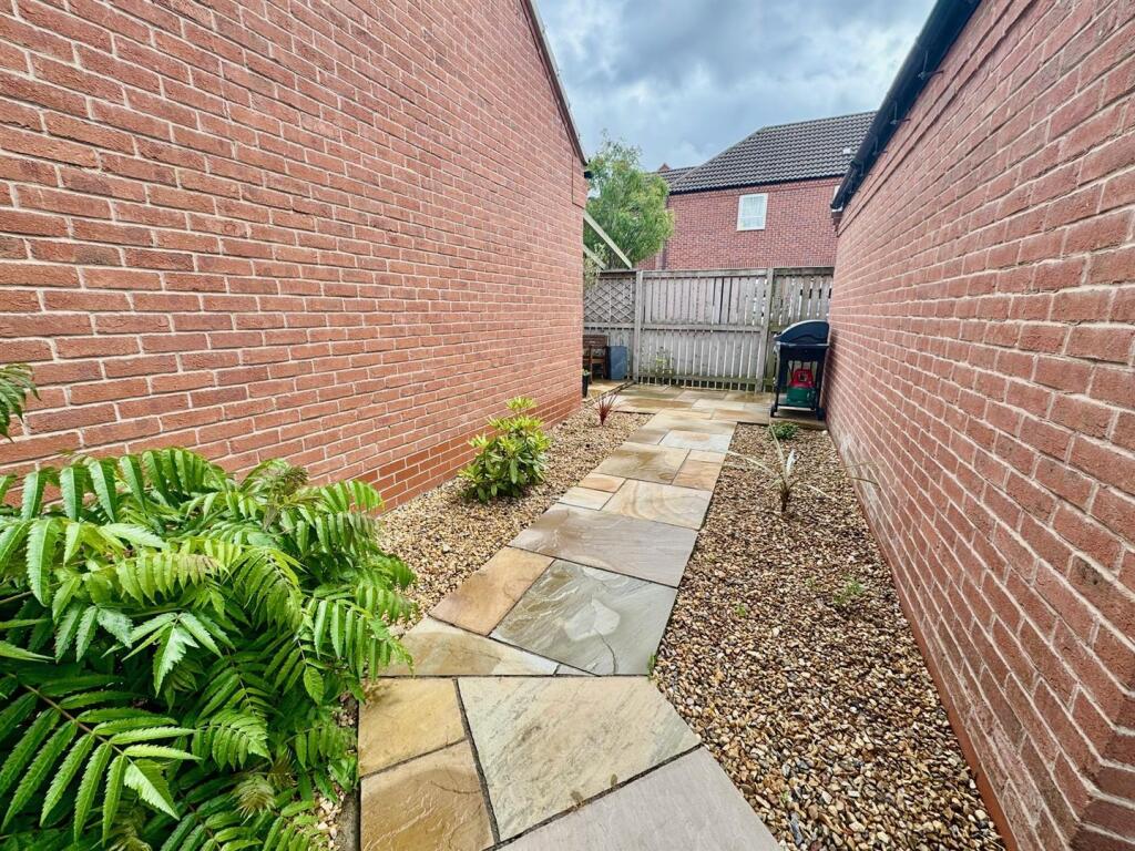 side garden.jpg