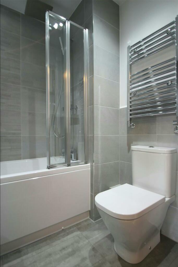 Bathroom Aspect 2