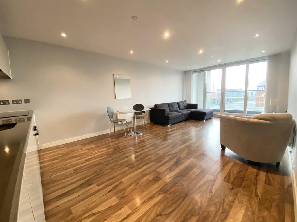 Open Plan Kitchen/Living Room